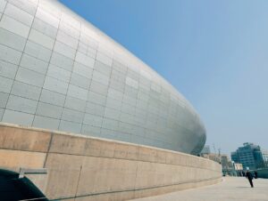 감각의 지평을 넓히는 안식: 대한민국 하이엔드 스테이의 건축적 서사와 프라이빗 휴양의 본질_1