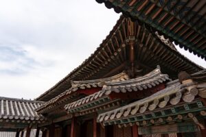 기하학적 미학의 정수: 대한민국 하이엔드 건축 명소와 시각적 서사를 완성하는 포토존 가이드_0