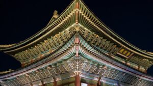 시선을 사로잡는 고귀한 프레임: 대한민국 하이엔드 건축 명소와 자연의 미학적 조화_0
