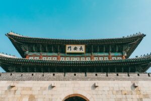 시공간을 넘어서는 심미적 고립: 대한민국 하이엔드 풍경과 독점적 포토 아카이브_0